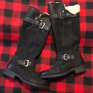 Manas Rainia Black Suede Boots